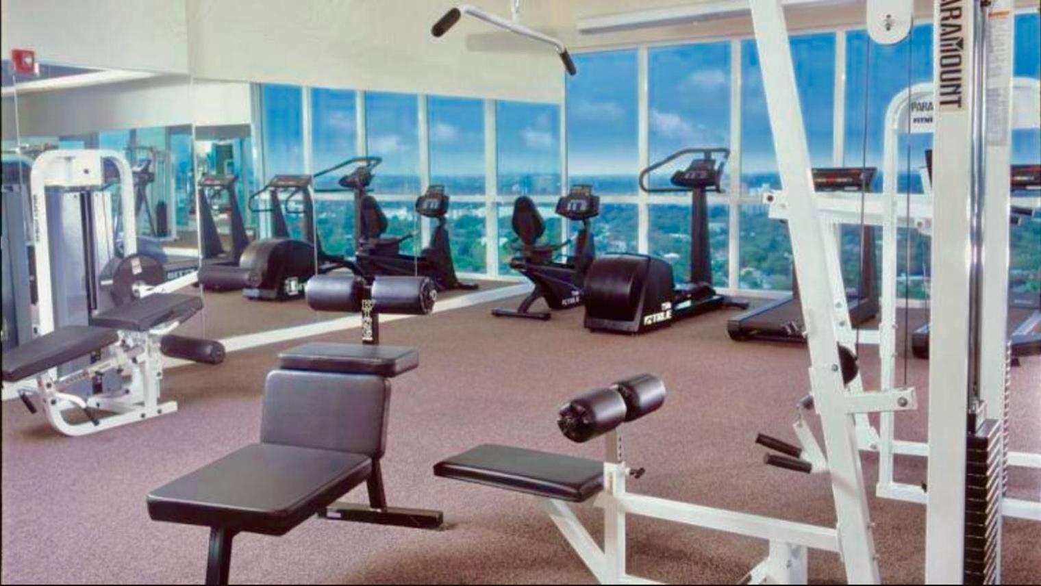 Aparthotel Balcony Ocean View ! Wifi - Pool - Gym - Parking à Miami Extérieur photo